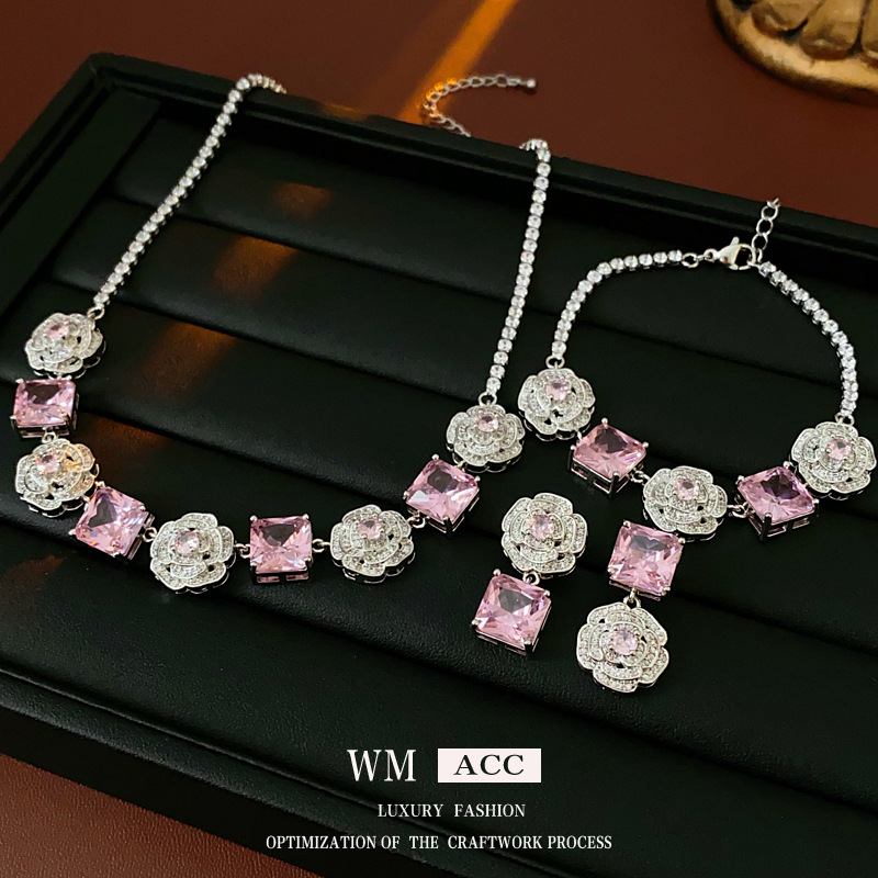 银针锆石花朵方形吊坠耳钉不规则手链项链时尚百搭高级感首饰套装