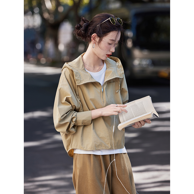 2025年新款秋季女减龄学院风