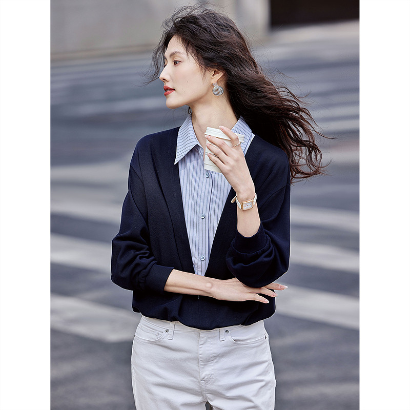 时尚休闲卫衣2025年春季新款女拼接条纹百搭休闲假两件套头上衣