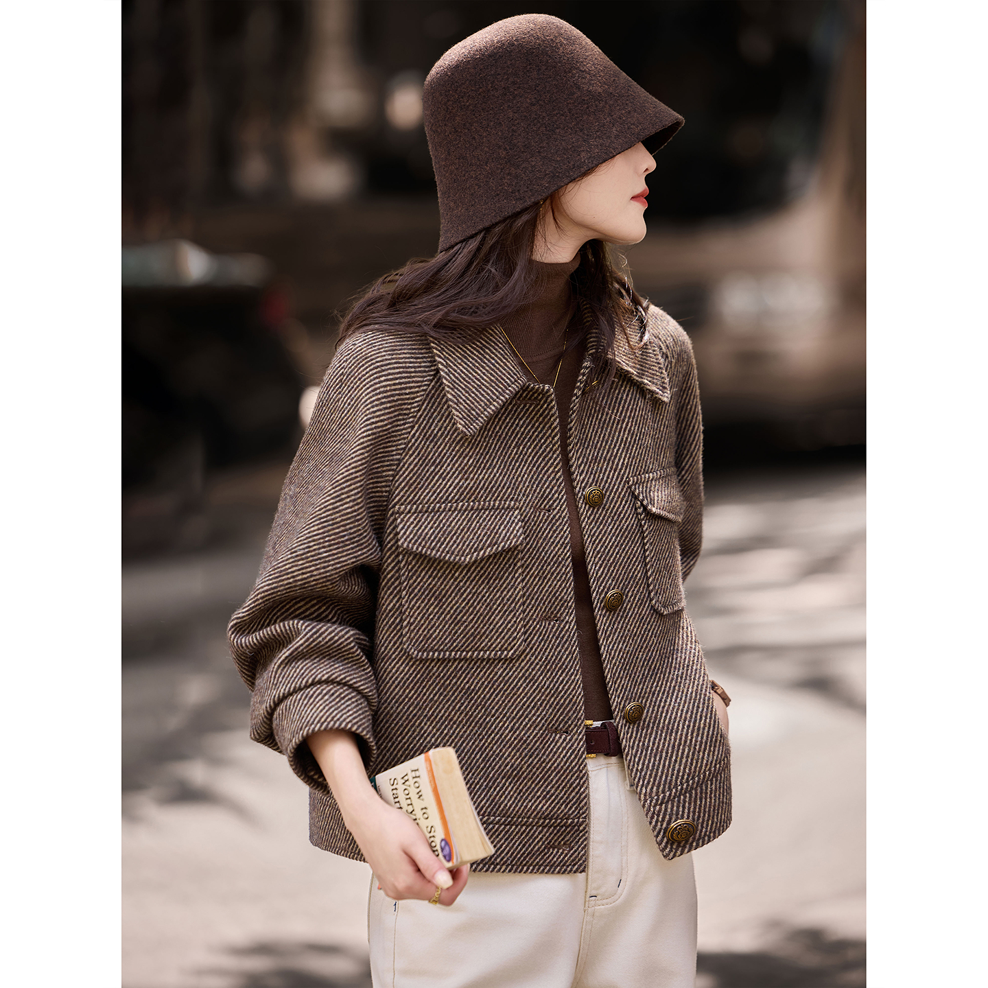 苏醒的乐园短款羊毛大衣