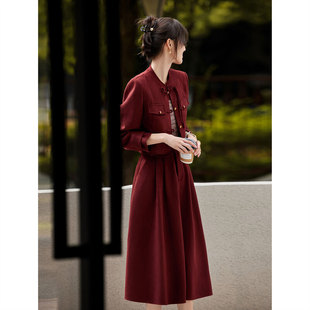 时尚气质套装2024年冬季新款知性通勤街头个性高级半裙三件套