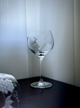 日本北一硝子手工刀刻葡萄纹水晶高脚杯大肚型红酒杯酒杯