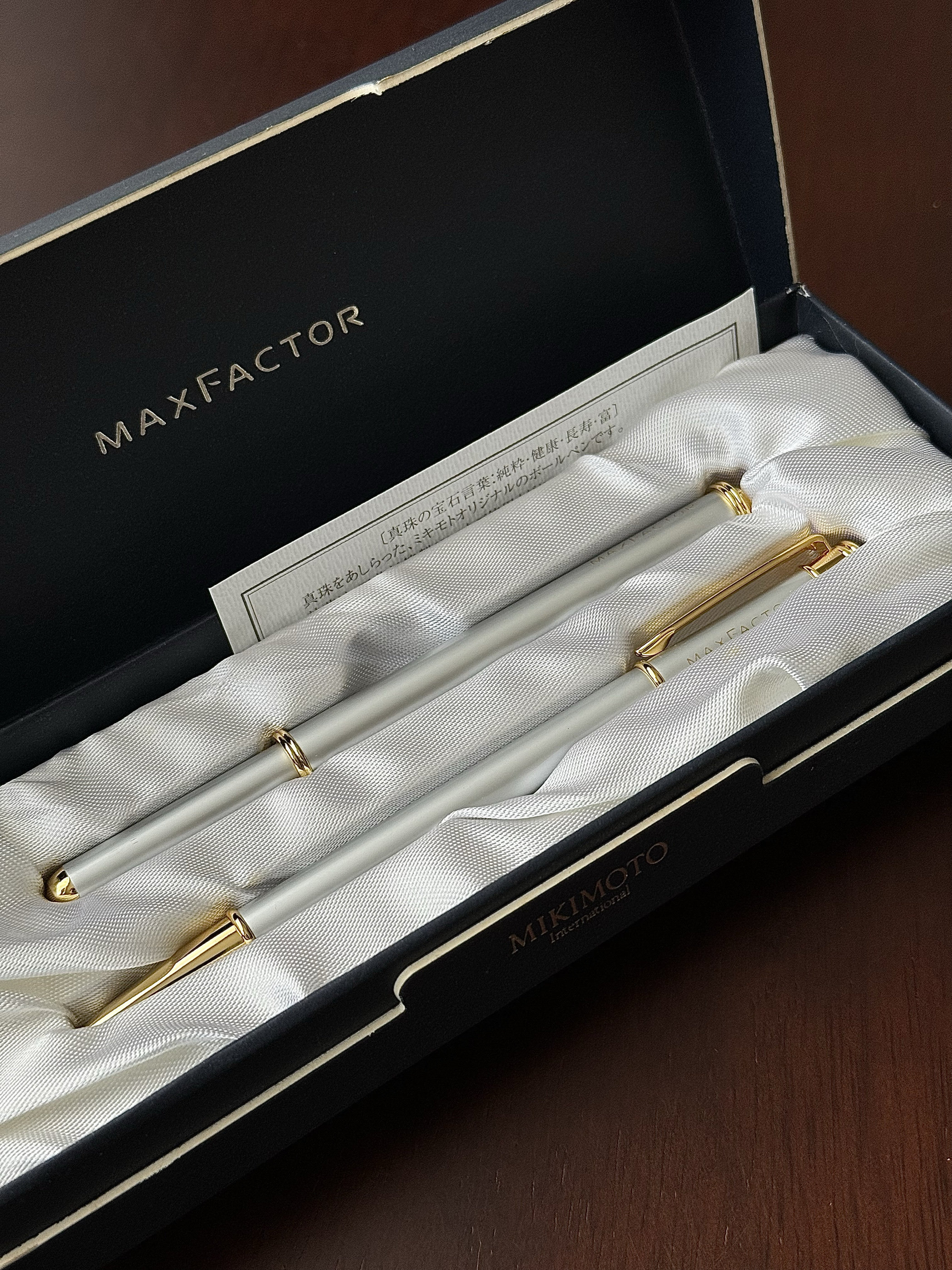 日本直采·mikimoto御木本简约珍珠圆珠笔时尚商务签字笔礼物
