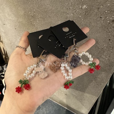 4112803韩国东大门nyunyu小猫串珠樱桃吊坠挂件