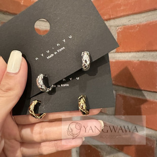 5.19韩国东大门nyunyu金属交叉格纹高级感精致耳环