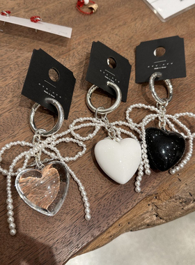 461512韩国东大门nyunyu珠珠蝴蝶结爱心吊坠挂件