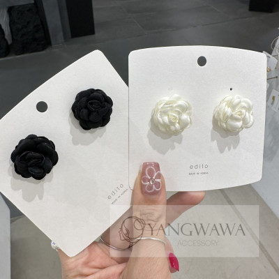 布艺小花山茶花夸张款高级感耳环