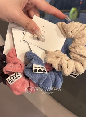 560207韩国东大门Baket新款多巴胺温柔毛绒大肠圈发绳