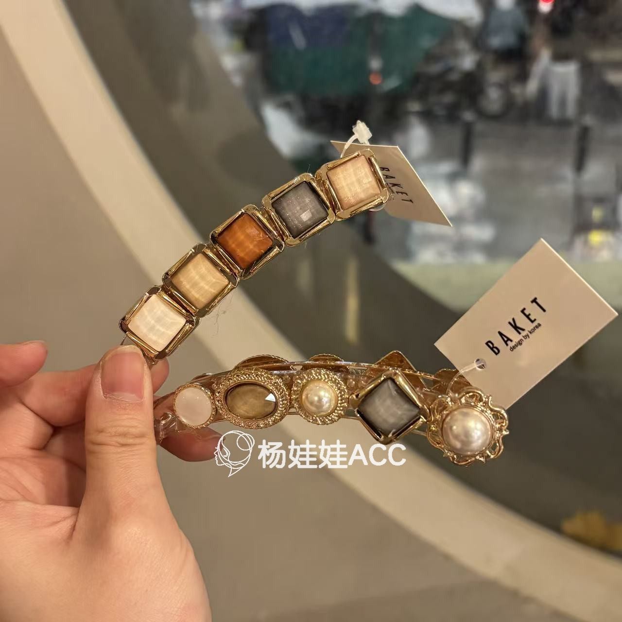 5120426韩国东大门Baket新款高级感气质珍珠简约香蕉夹发夹