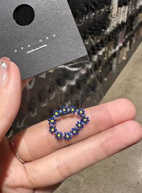 43239韩国东大门nyunyu纯色珠珠小花弹力绳戒指