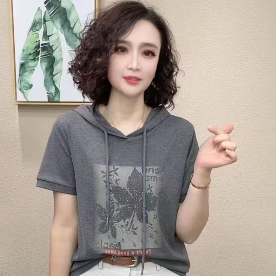 新品洋气时尚宽松连帽短袖T恤女2026夏季印花减龄显瘦百搭上衣