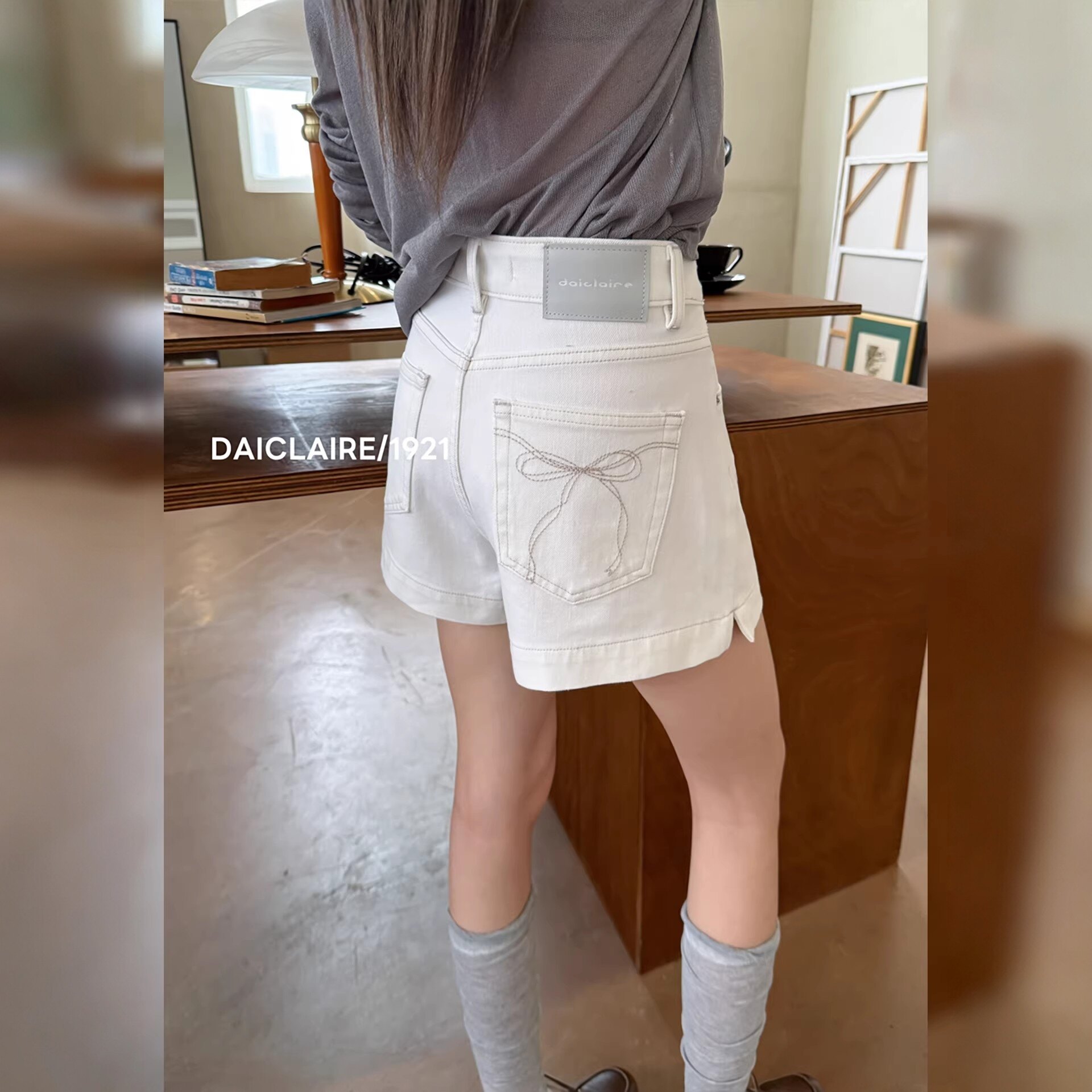 代嘉儿1921牛仔短裤女2026夏薄款阔腿裤弹力高腰显瘦白色A字热裤 - 实物图