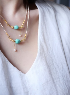 天然原矿绿松石项链女款锁骨链轻奢小众设计感高级颈链配饰