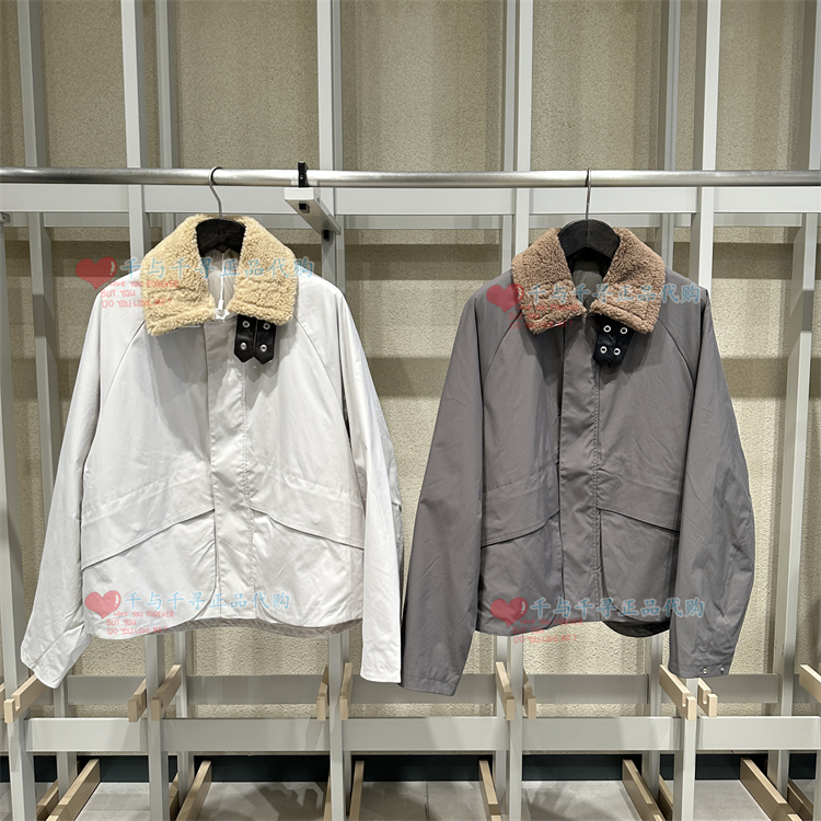 速写羽绒服9P0C22930