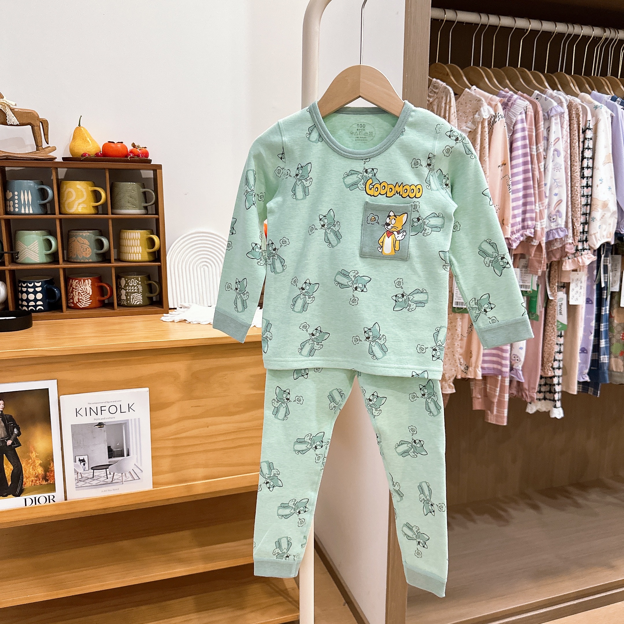 软糯厚实，贴身保暖又吸汗