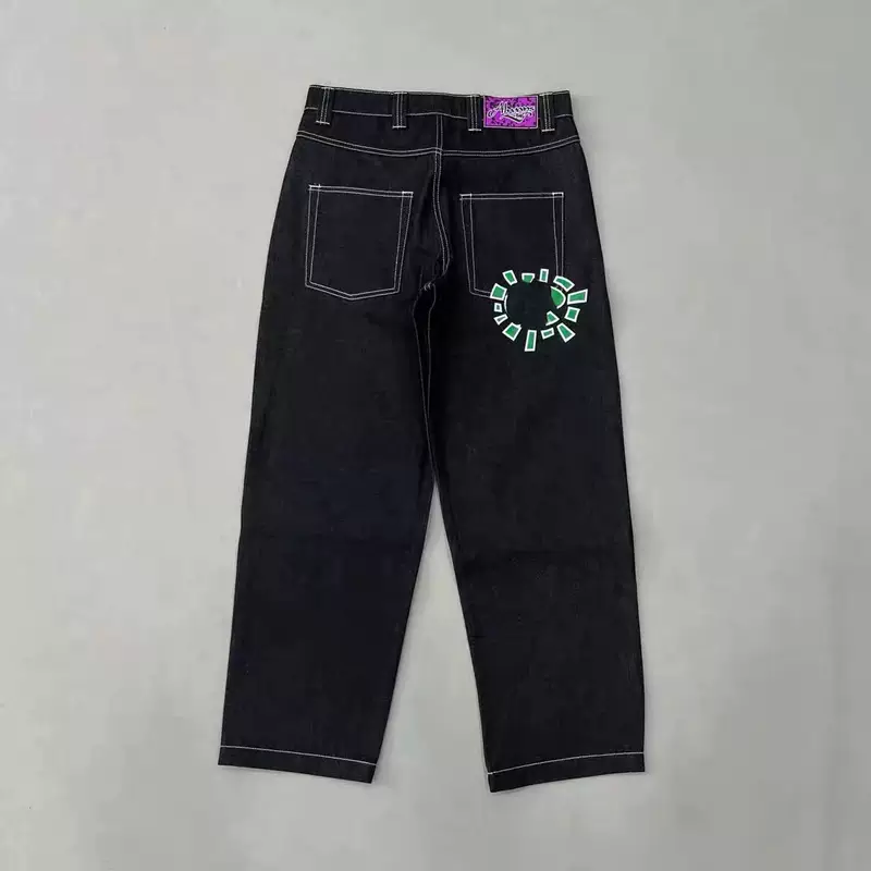 ¥180