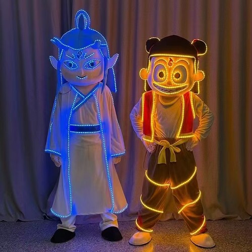 哪吒卡通人偶服装发光服