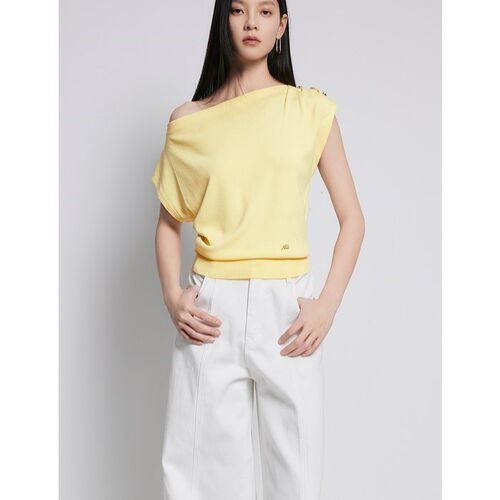 曼娅奴女设计感斜领别致纯色针织