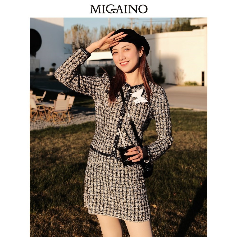 曼娅奴女装时尚半身裙女2023年秋冬新款肌理感针织A字裙MN44EW602