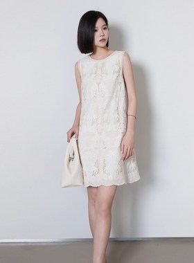 曼娅奴女装2025夏新款气质刺绣裙子小个子度假风连衣裙MP24DE648