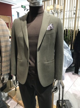 依文诺丁山新款折扣男士商务绵羊毛＋山羊绒咖绿色西服吊牌4980元