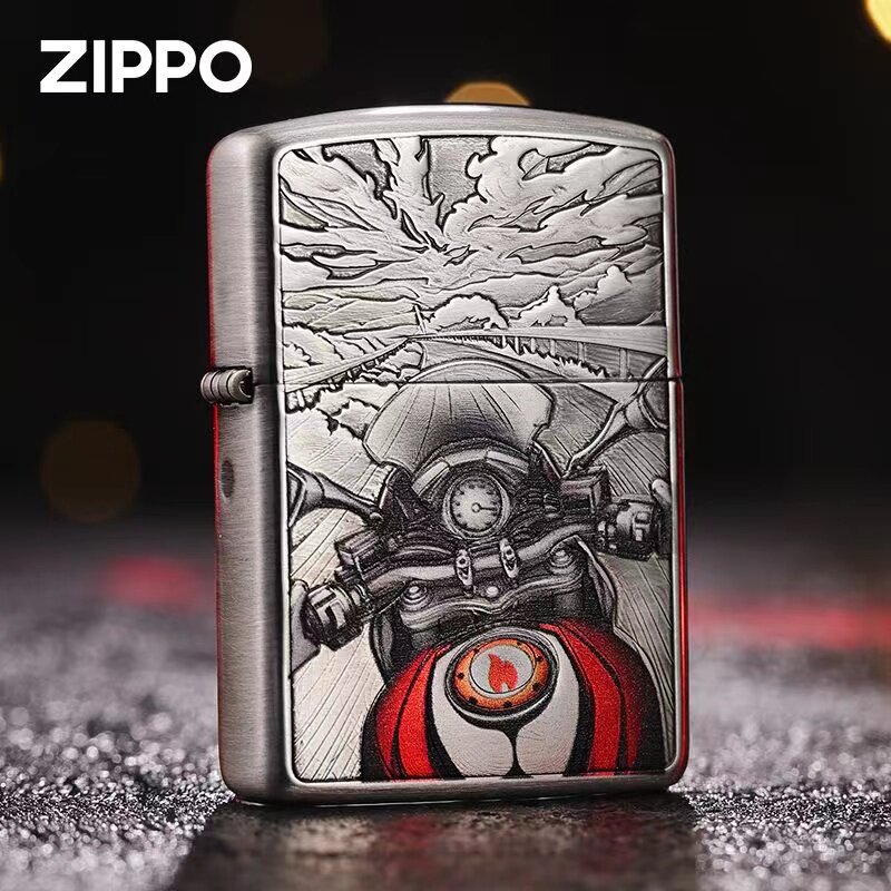 zippo打火机熏银盔甲彩印摩托车