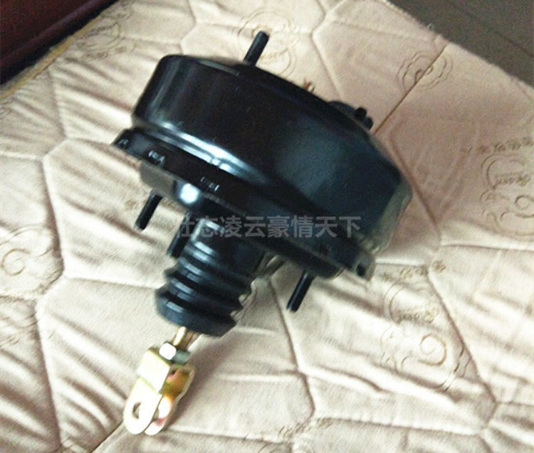 一汽佳宝6350 6360 6371 V52 V70 V80真空刹车助力泵 制动泵