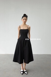 MODISH春夏1543黑色吊带连衣裙女赫本风收腰显瘦A字开叉中长裙