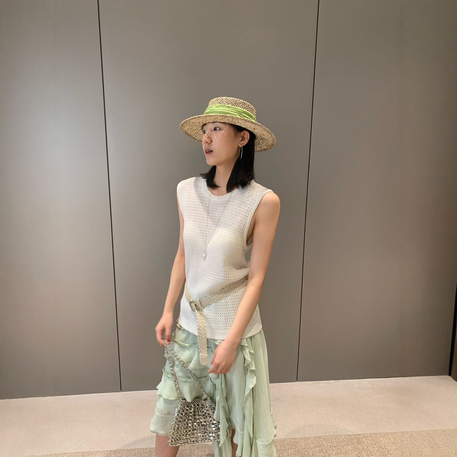 卡蔓诗韩系镂空针织背心女显瘦