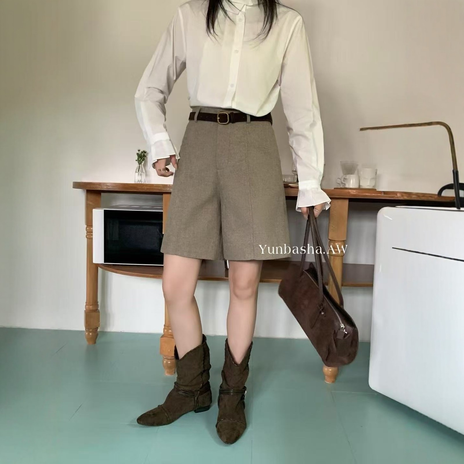 高腰显瘦A字阔腿毛呢西装中裤女