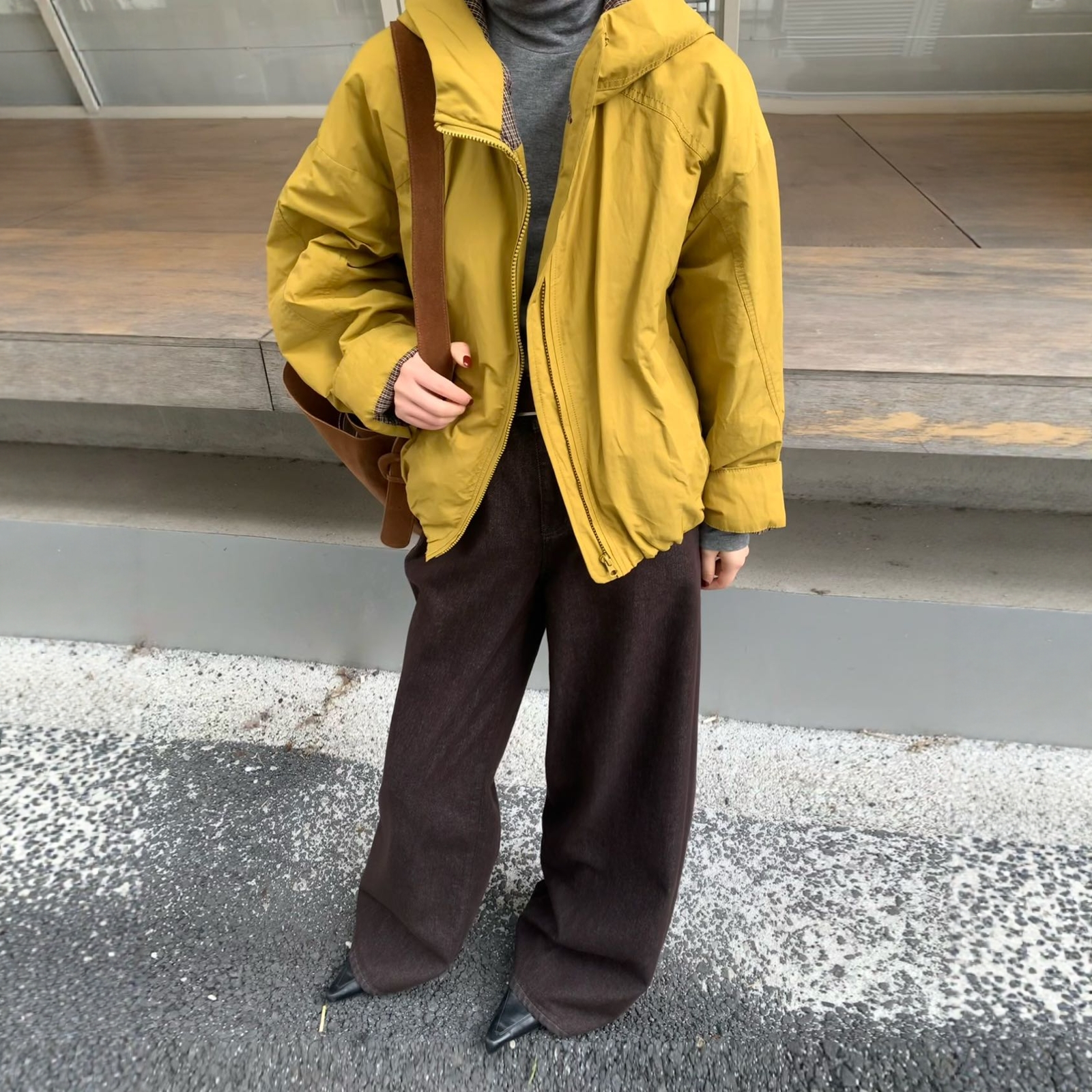 韩系连帽白鸭绒冲锋衣外套女