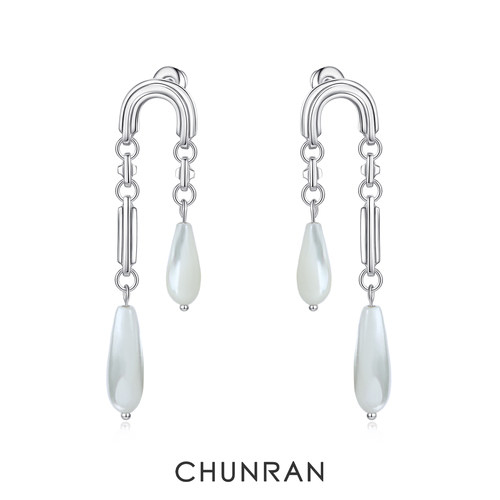 新款贝母流苏耳环刻度元素