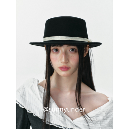 小蝴蝶结羊毛呢平顶帽子女春秋冬季韩版日系时尚法式复古穿搭礼帽