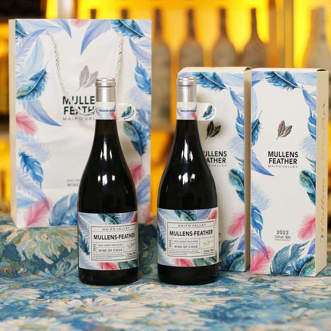 智利原瓶进口12.5度羽毛半甜红葡萄酒750ml*6支礼盒装
