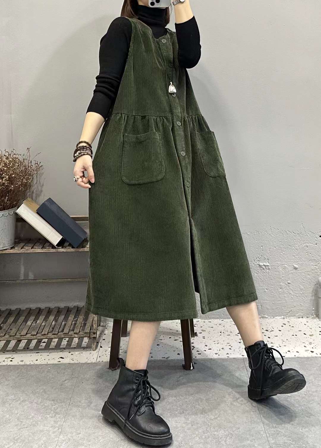全棉灯芯绒背带裙中长款连衣裙女复古文艺大码秋冬无袖外搭背心裙