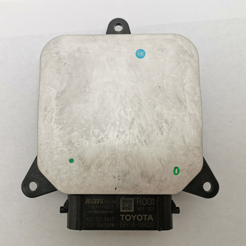 小糸LED驱动汽车灯泡安定器