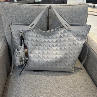 托特包2025专柜正品 003 通勤大容量斜挎包女包包FAAFJQC001