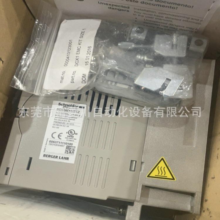 SD326DU25S2施耐德配件齐全外包装破损控制变频继电电源