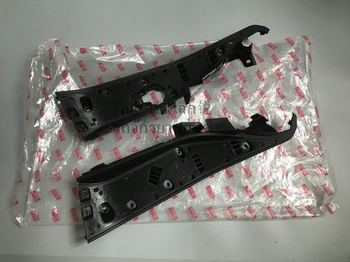 原装进口NVX155 AEROX155原厂脚踏板脚踏板外壳17-20