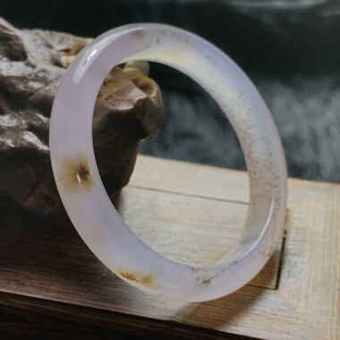 巴西马达加斯加水草花冰红月光白糖雪梨龙纹料玛瑙圆条正圈型手镯