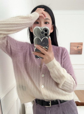 ba风｜[杨采钰同款]25新款秋季紫色絮语软糯渐变羊毛圆领针织开衫