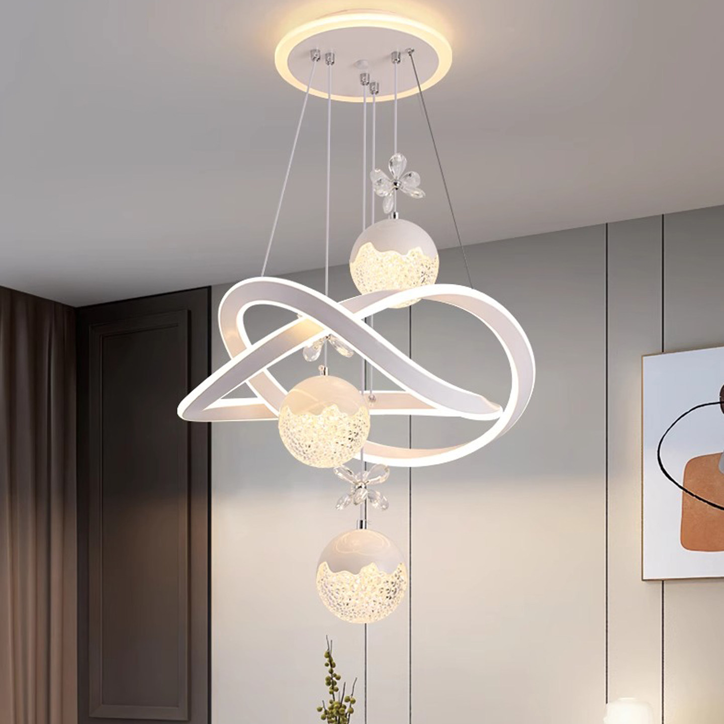 餐厅吊灯现代简约饭厅餐桌吧台灯奶油风网红2026新款卧室水晶灯具