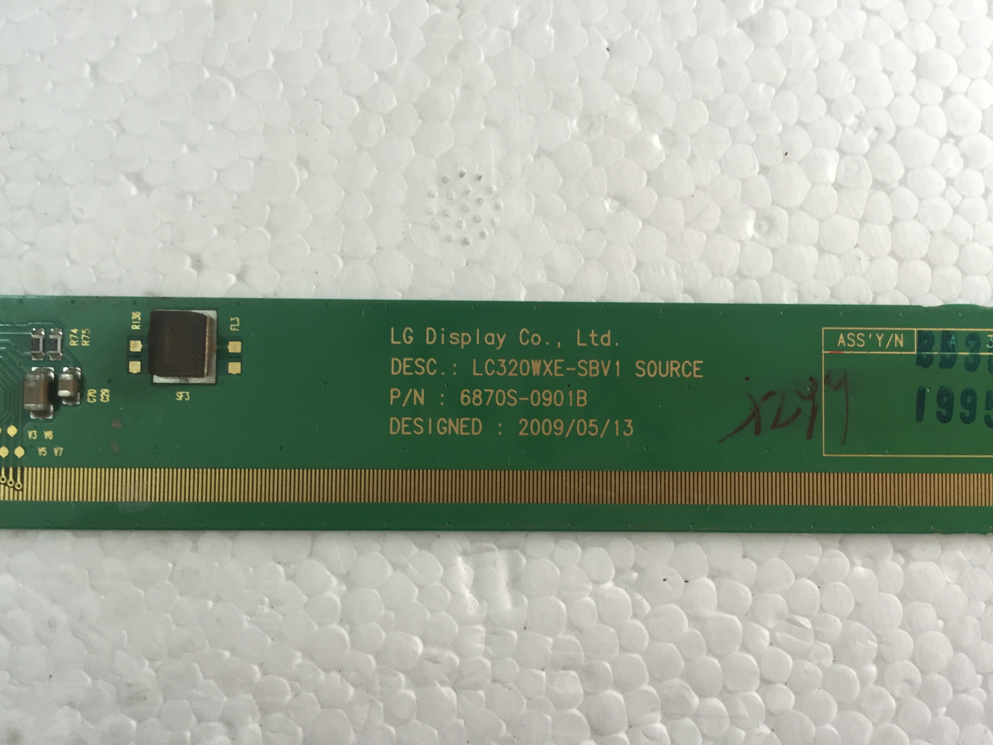 150原装屏边板 TAB板 LC320WXE-SBV1 6870S-0901B包好！