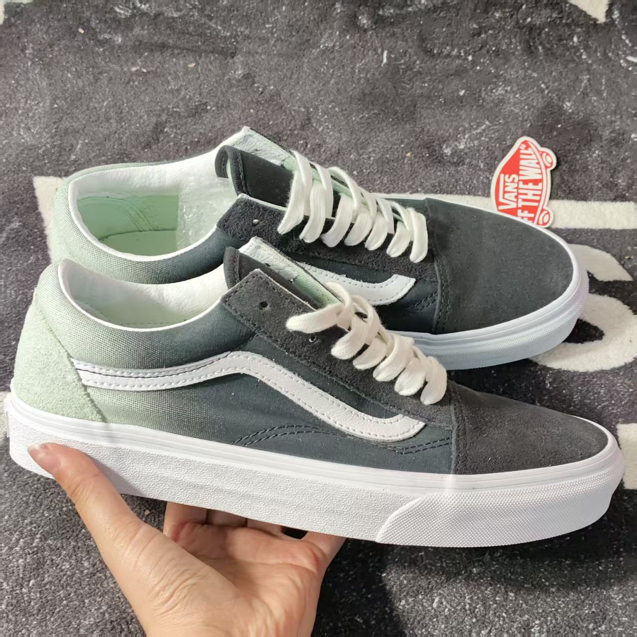 Vans Old Skool灰绿渐变拼色麂皮低帮板鞋清新男女VN0A5KRSHLM