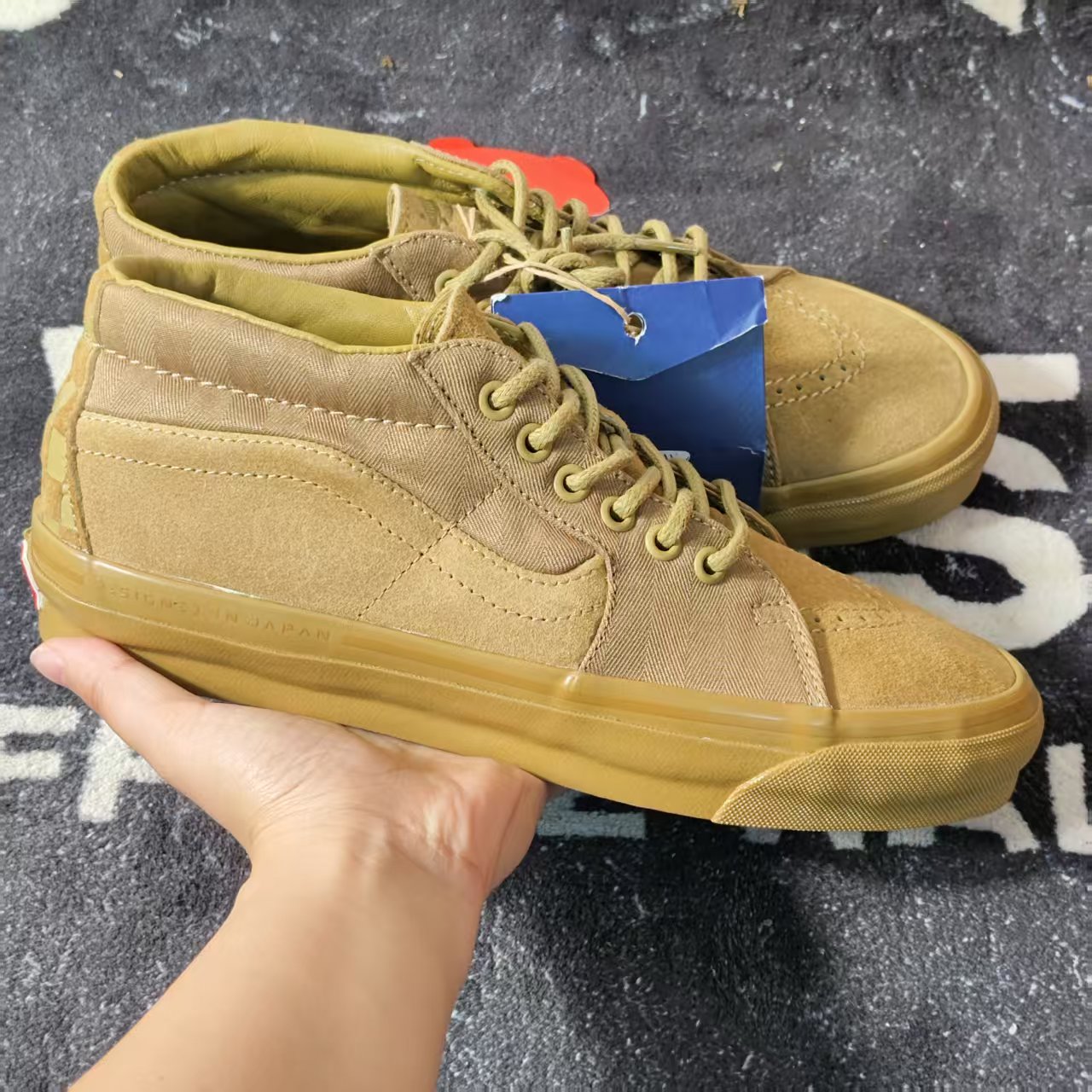 断码特价卡其棕日版Vans Sk8-Mid中帮麂皮生胶底复古VN000E7J5QJ