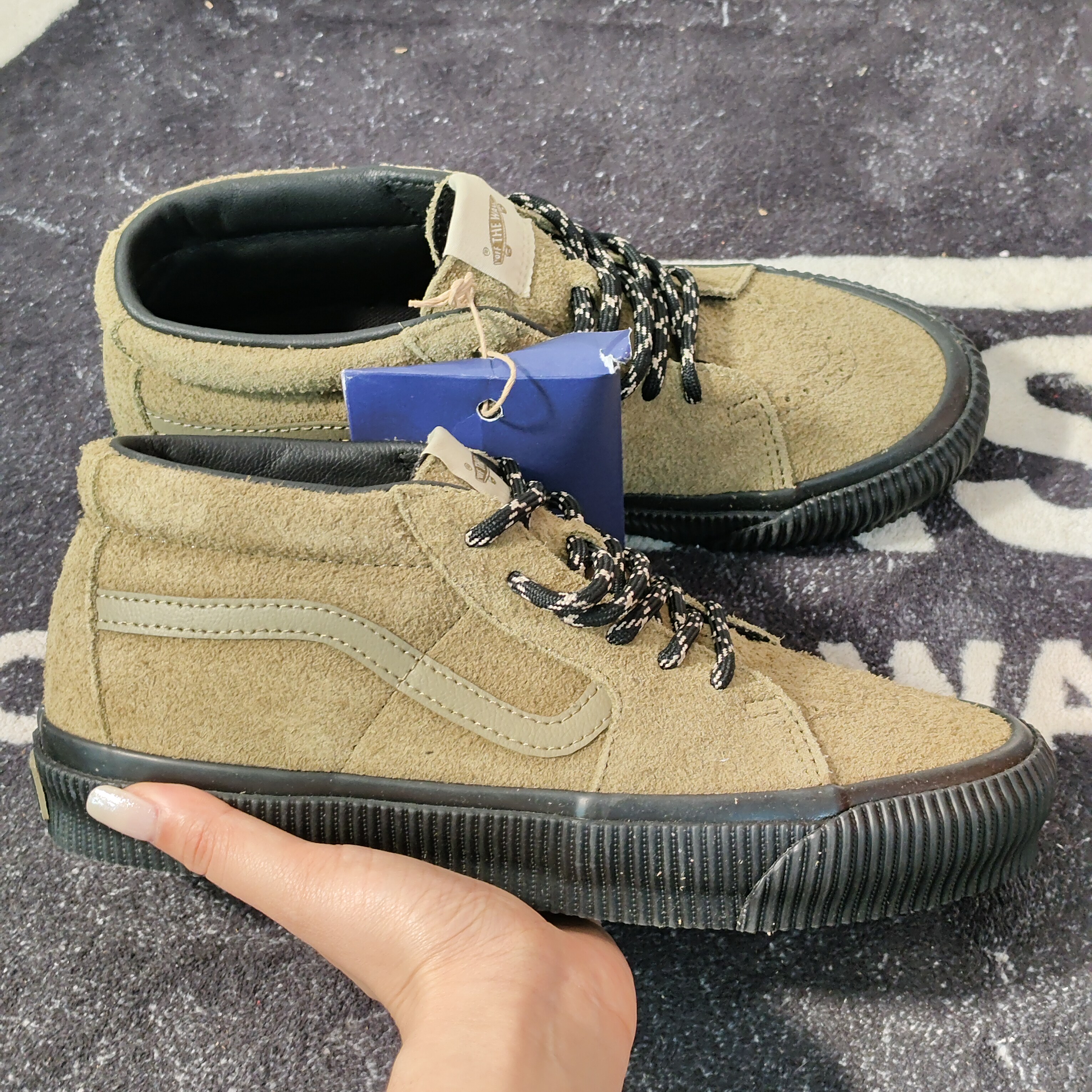 Vans Chukka Mid橄榄绿麂皮中帮休闲板鞋VN000CQQCUQ