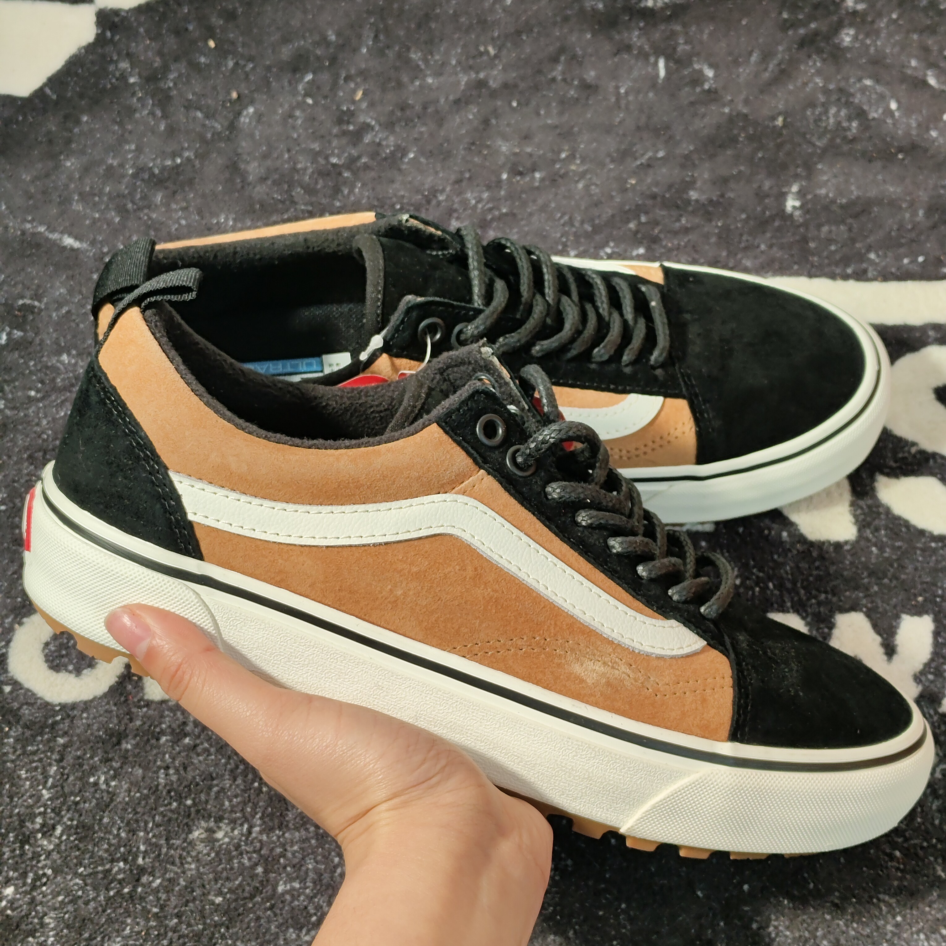 Vans Old Skool MTE-1黑棕拼色加绒保暖板鞋 VN0A5I125BJ