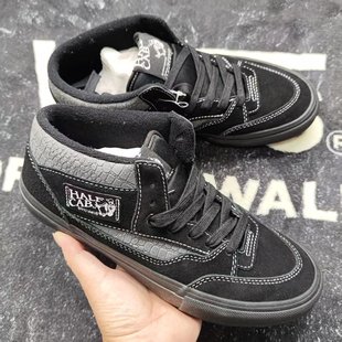 Sunny现货 VANS黑色中帮HALF CAB经典休闲鞋板鞋VN0A3QPHUYY