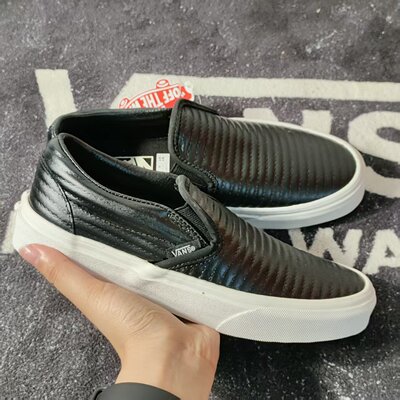 Vans Slip-On黑色压纹皮面一脚蹬男女休闲懒人板鞋VN0A38F7OGG