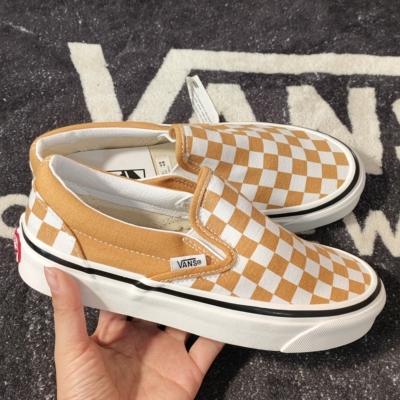 Vans Slip-On橙白棋盘格一脚蹬休闲板鞋VN0A7Q58BLS